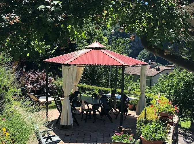 R&b Tana Delle Fate Bed and breakfast